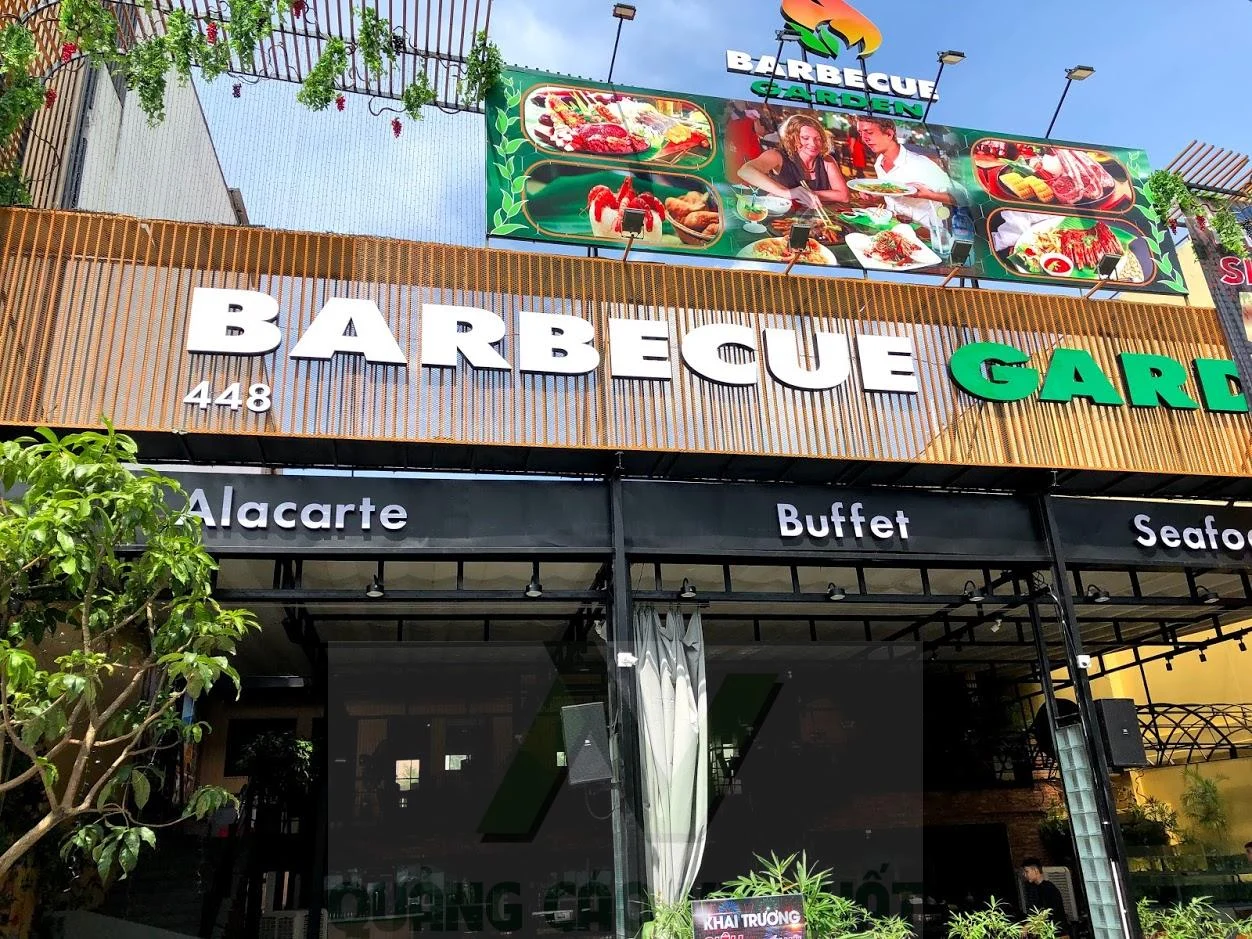 Bảng hiệu chữ nổi