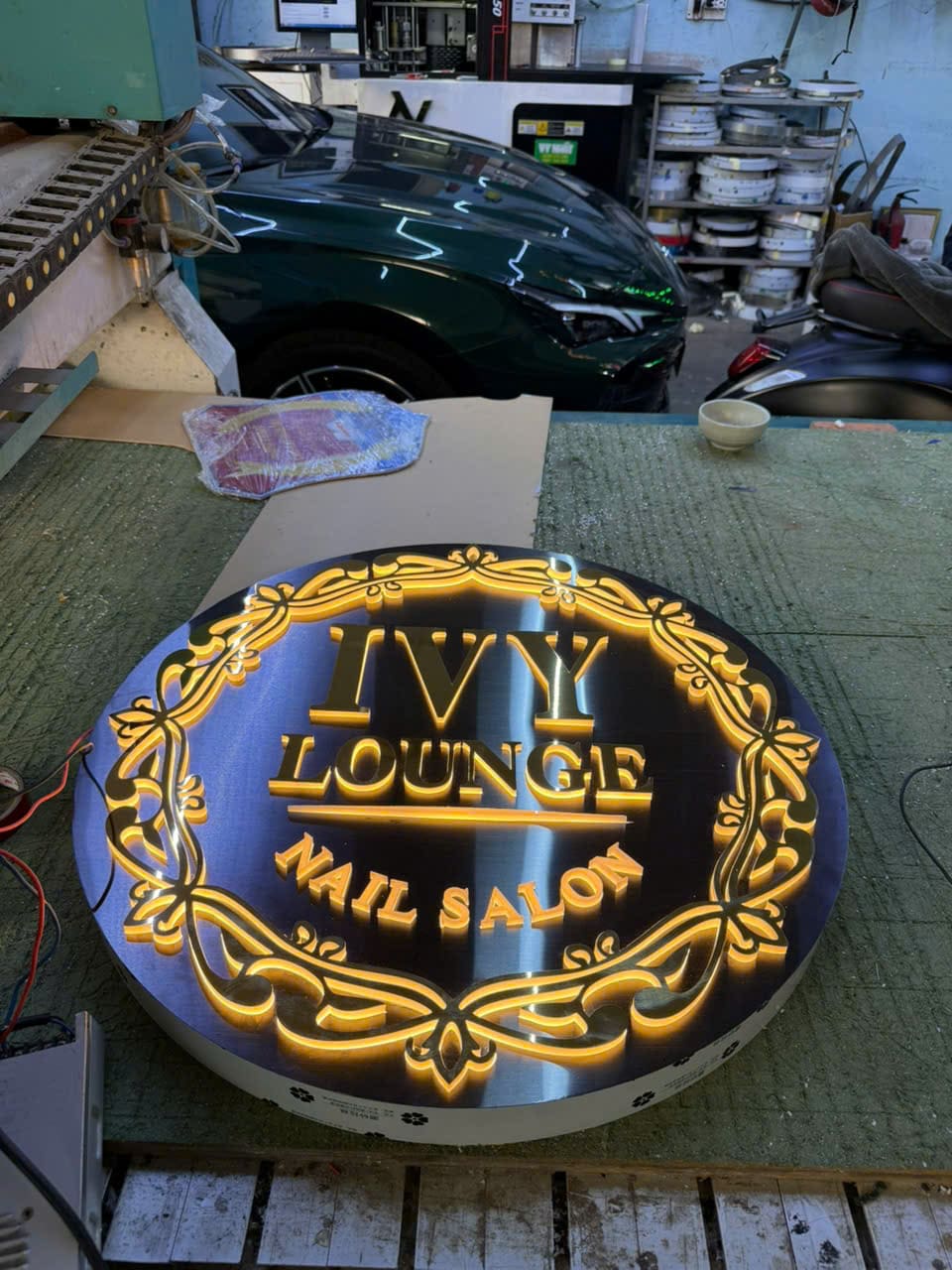 Bảng hiệu giá rẻ gia công chữ nổi hộp đèn Inox tận xưởng đi Mỹ 10 Bang hieu gia re gia cong chu noi hop den inox de mica cho nha hang spa xuat di My 9